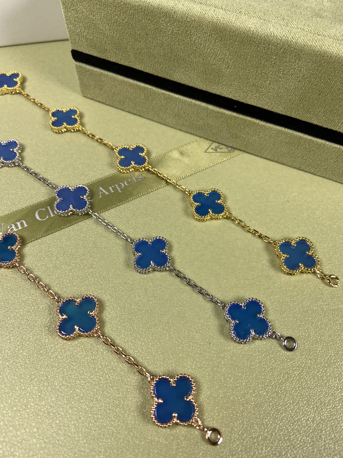Van Cleef & Arpels blue chalcedony four-leaf clover bracelet