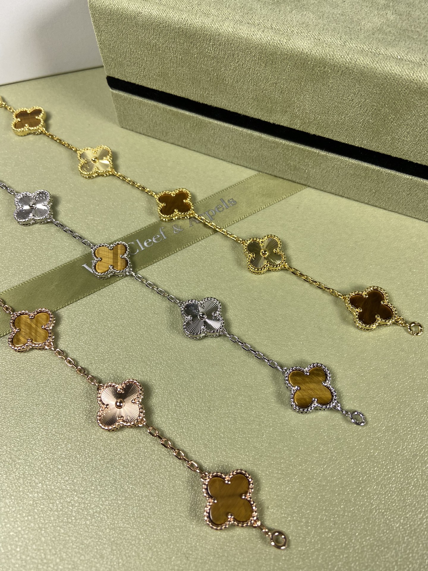 Van Cleef & Arpels tiger's eye four-leaf clover bracelet