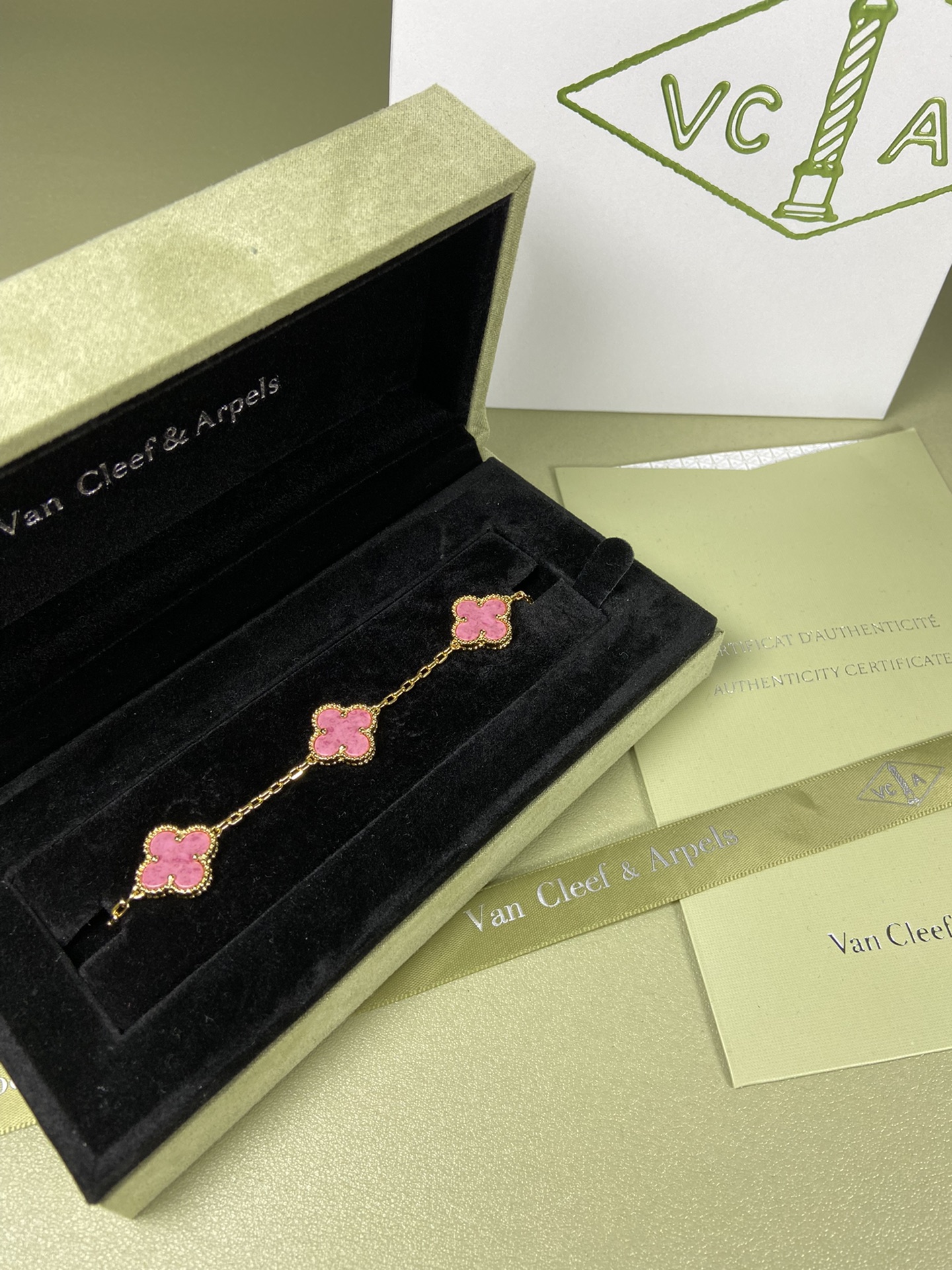 Van Cleef & Arpels rose pink four-leaf clover bracelet