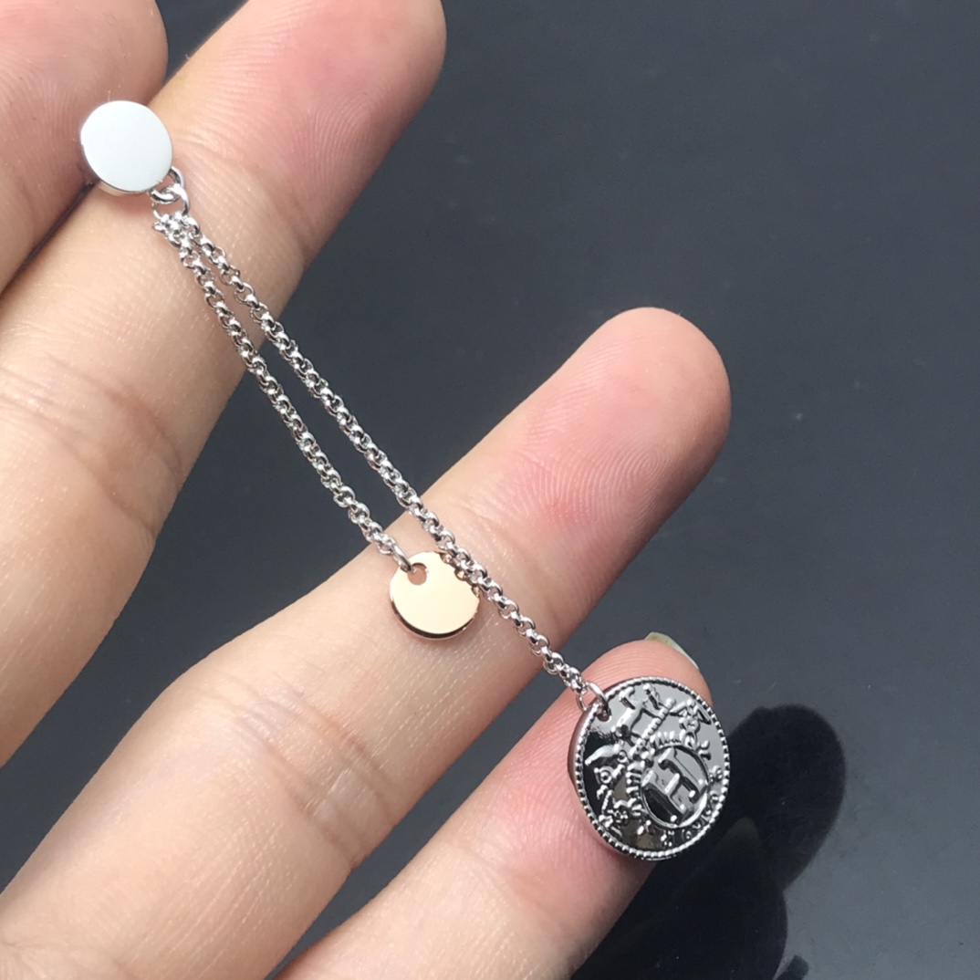 Hermes ear pendant new H round coin ear pendant pure rose gold white gold rose