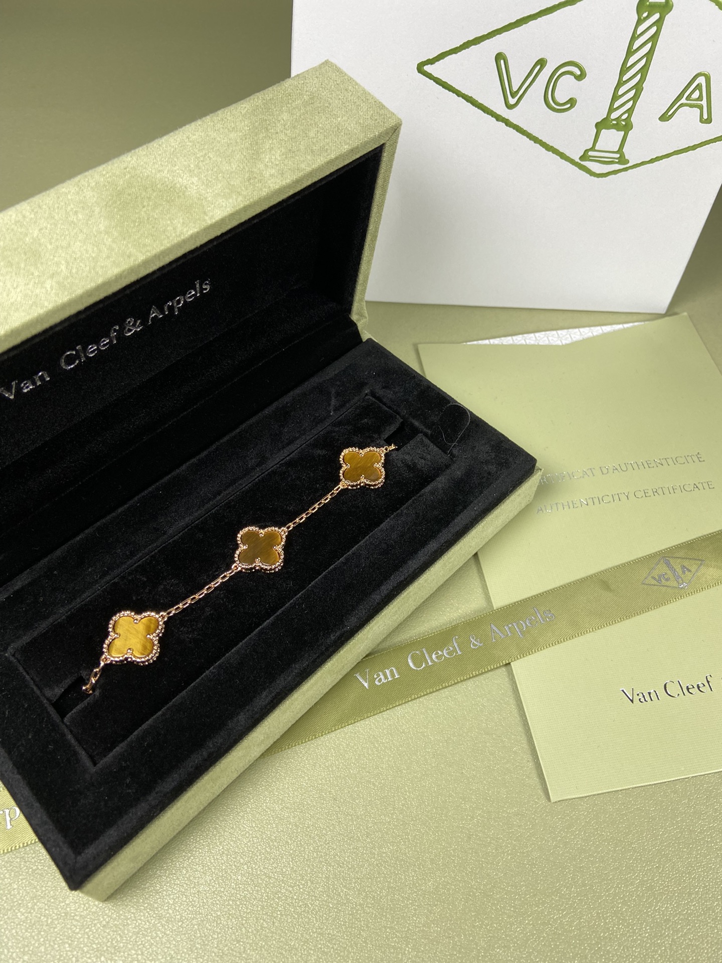 Van Cleef & Arpels tiger's eye four-leaf clover bracelet