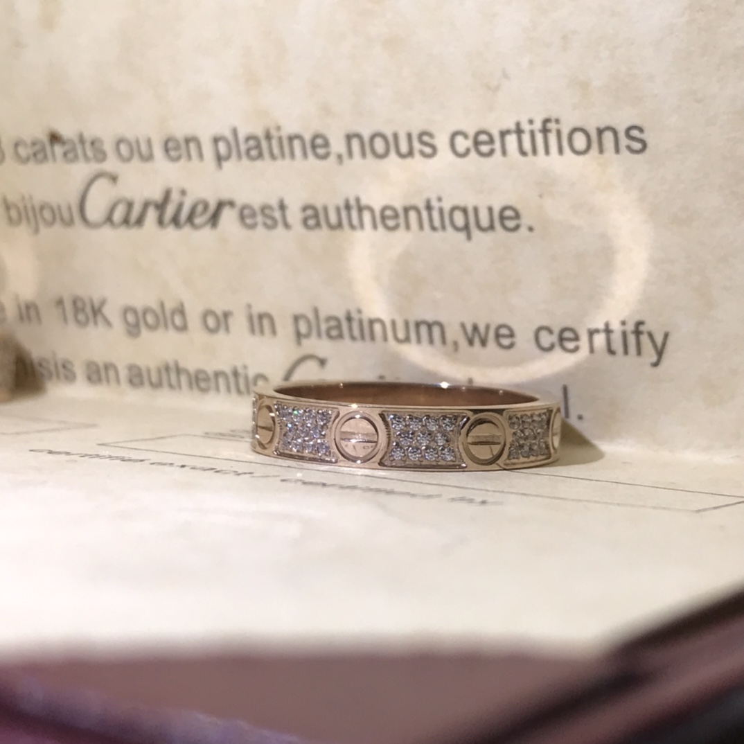 Cartier Rings Narrow version of the starry three-row diamond couple ring