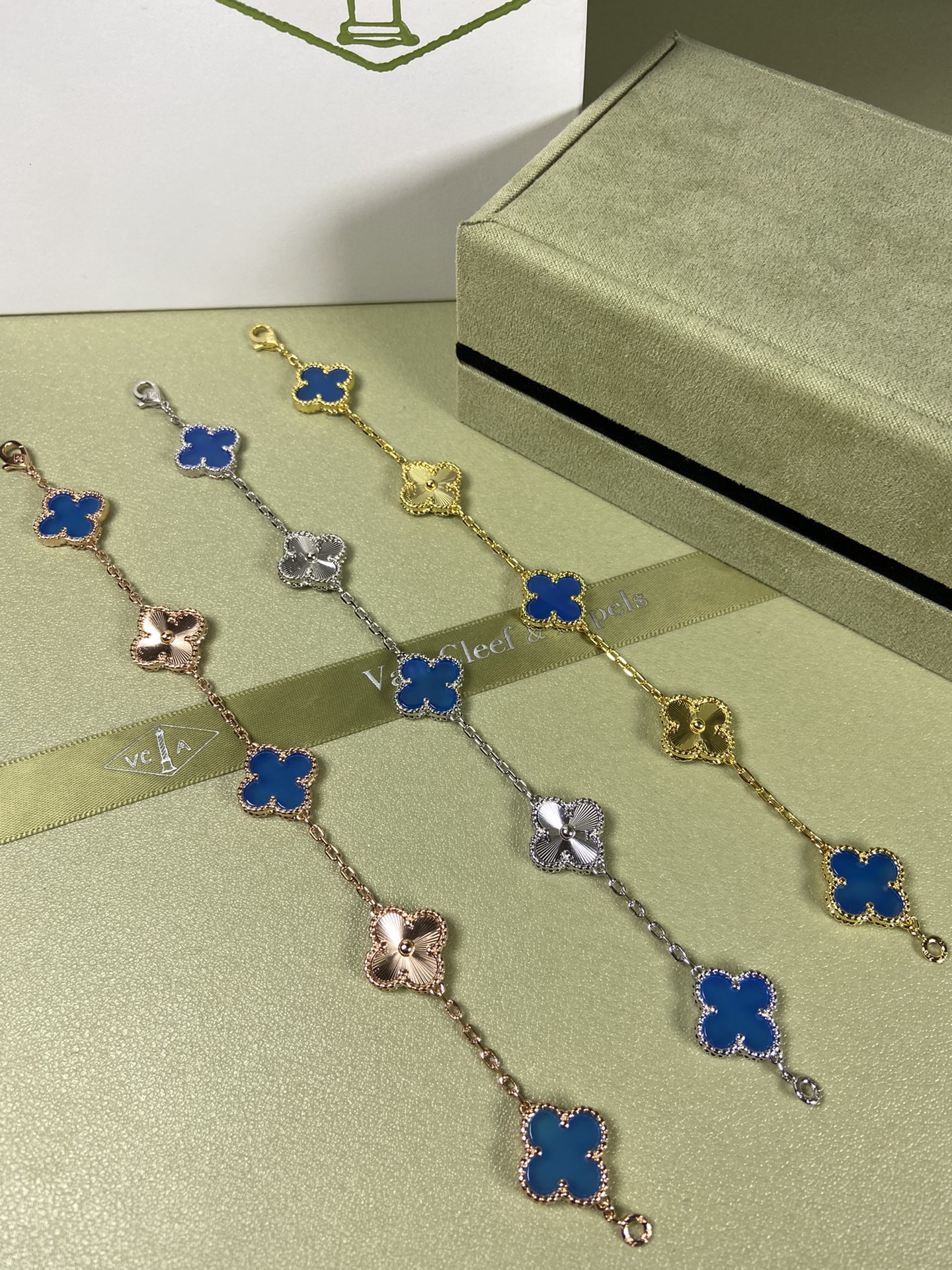Van Cleef & Arpels blue chalcedony four-leaf clover bracelet
