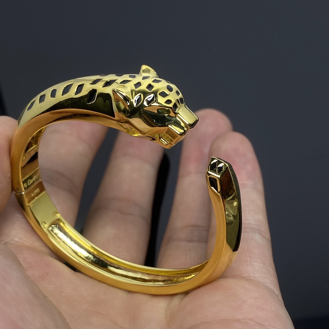 Cartier Bracelet New glossy spotted leopard head bracelet