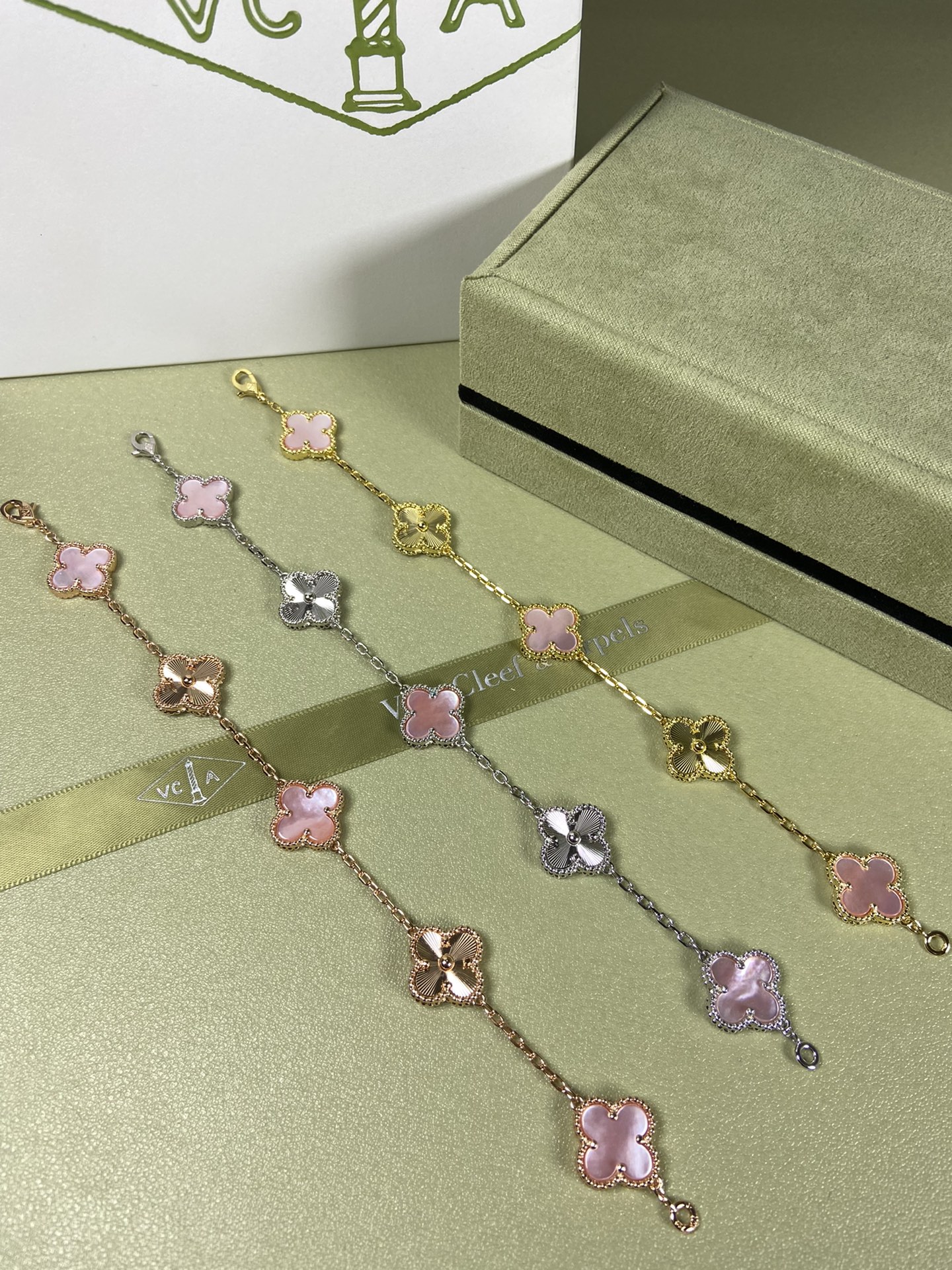 Van Cleef & Arpels four-leaf Pink mother-of-pearl clover bracelet