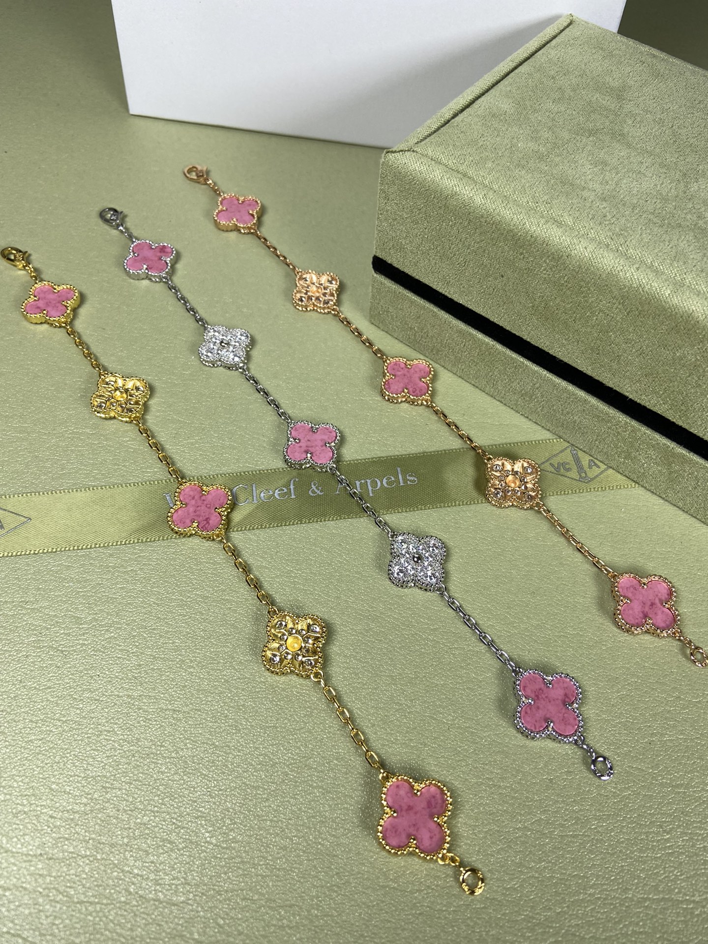 Van Cleef & Arpels rose pink four-leaf clover bracelet