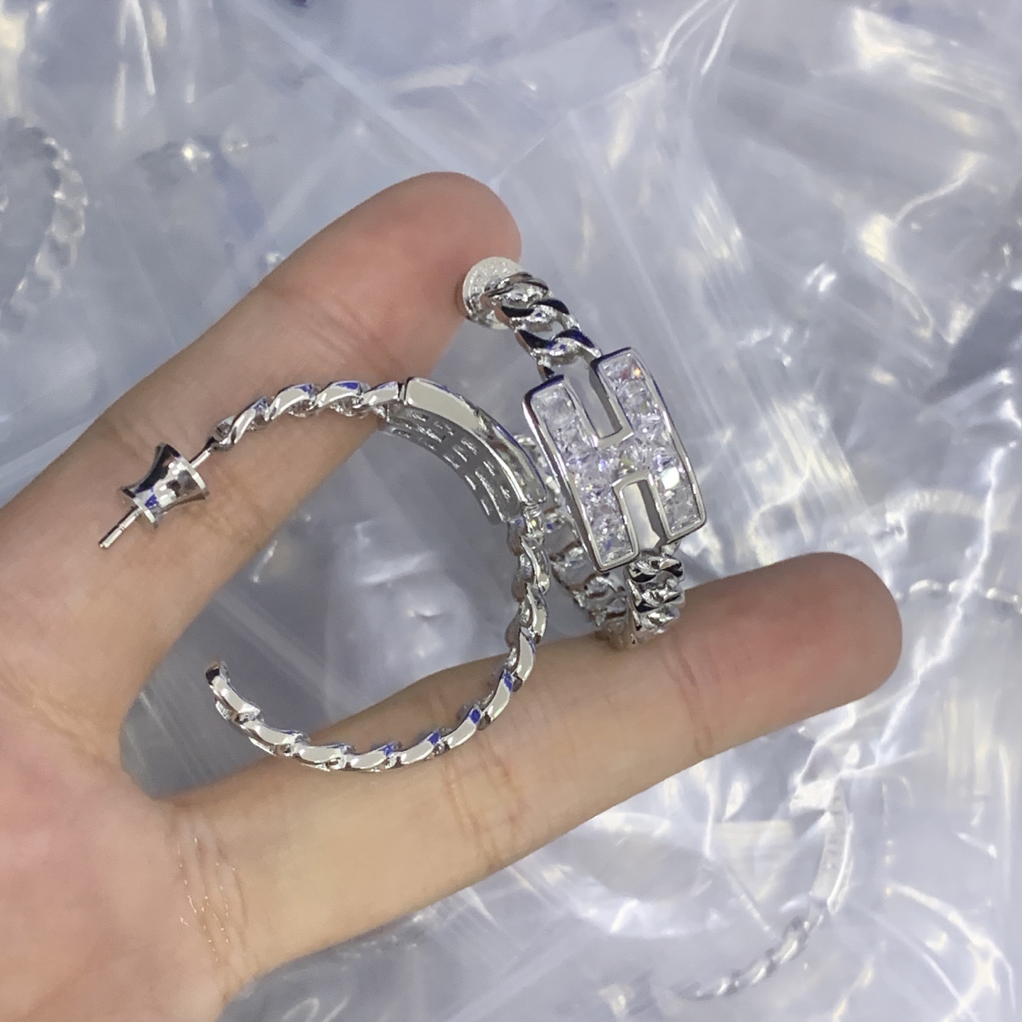 Hermès stud earrings