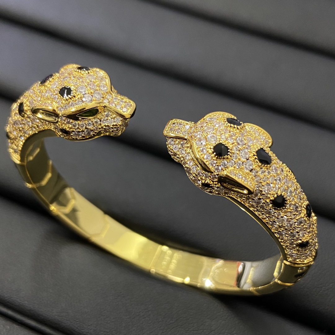 Cartier Bracelet Double-headed leopard bracelet full of diamond spots