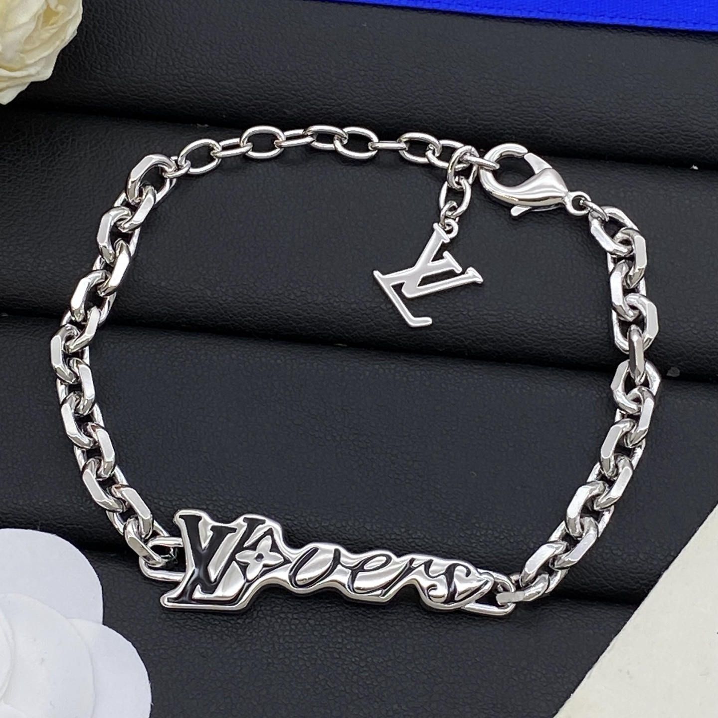 Lv Lover bracelet