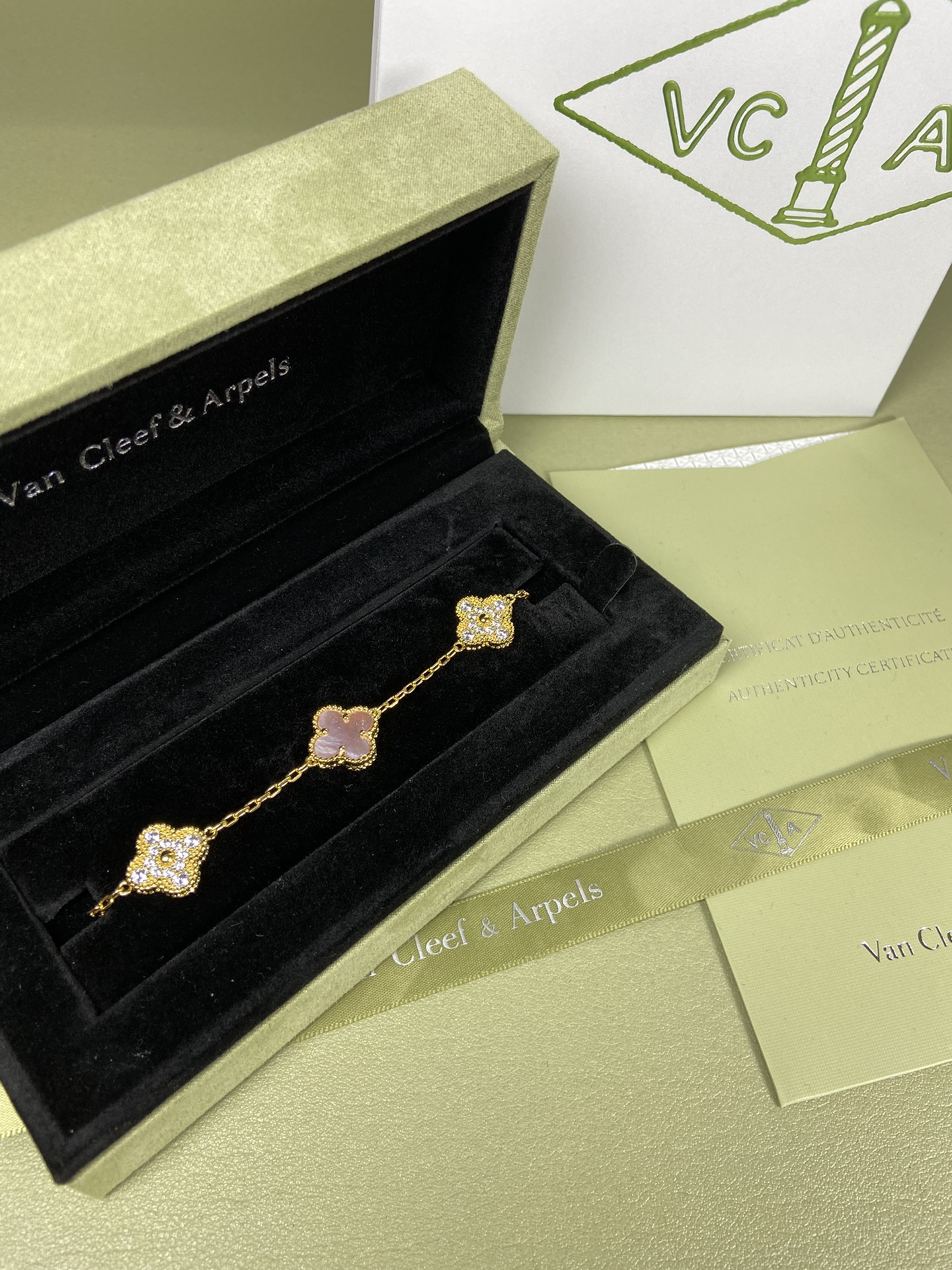 Van Cleef & Arpels four-leaf Pink mother-of-pearl clover bracelet