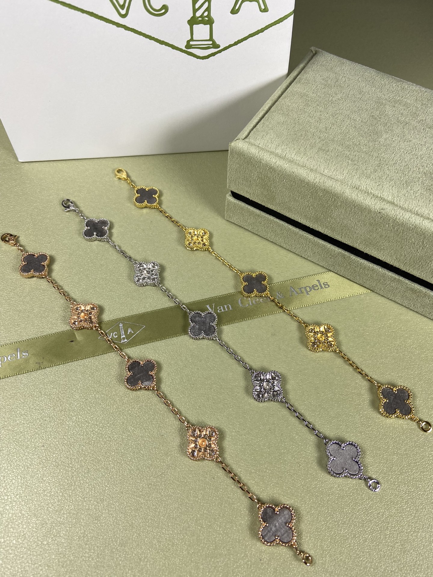 Van Cleef & Arpels obsidian clover bracelet