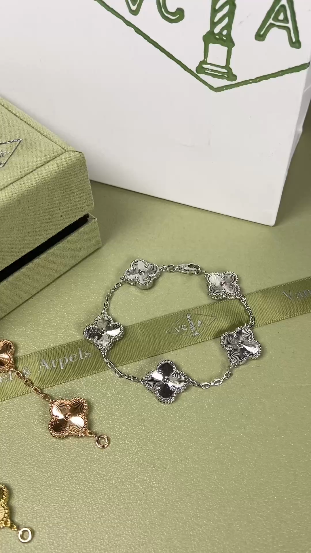 Van Cleef & Arpels laser bracelet