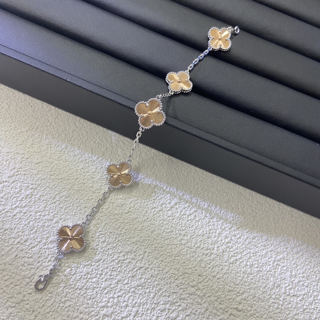 Van Cleef & Arpels laser bracelet