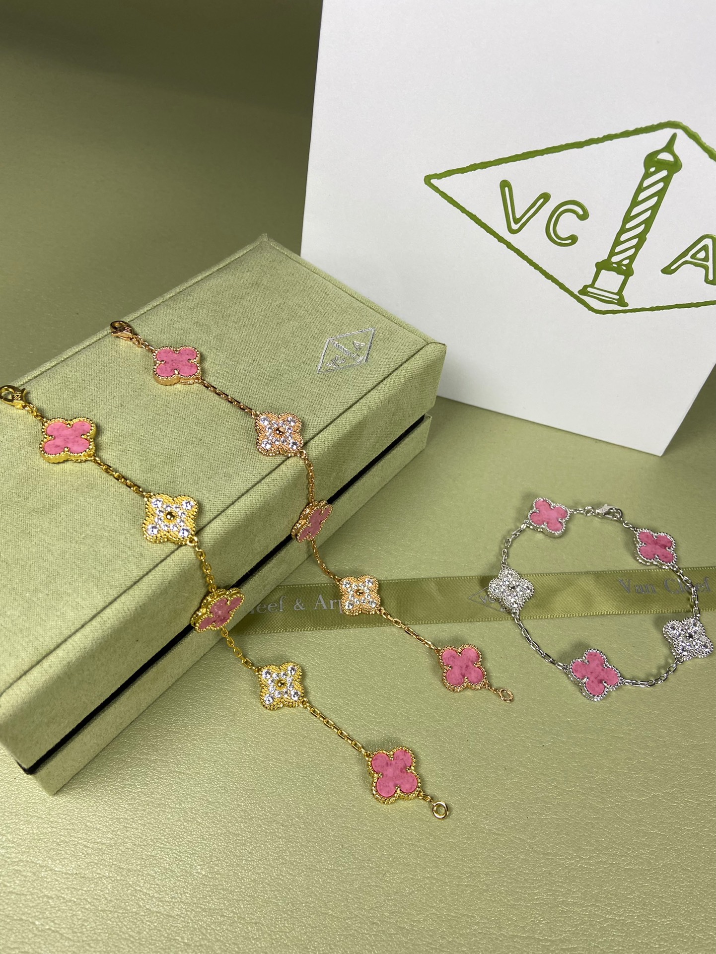Van Cleef & Arpels rose pink four-leaf clover bracelet