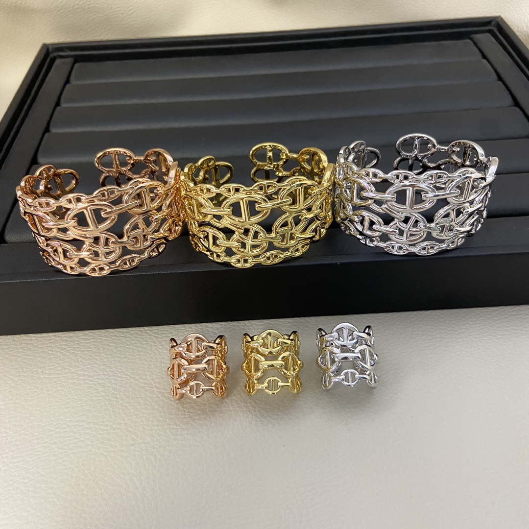Hermes bracelet New openwork glossy pig's nose bracelet