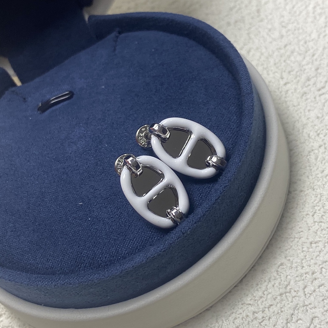 Hermes Stud Earrings New High Version White Enamel Pig Nose Stud Earrings