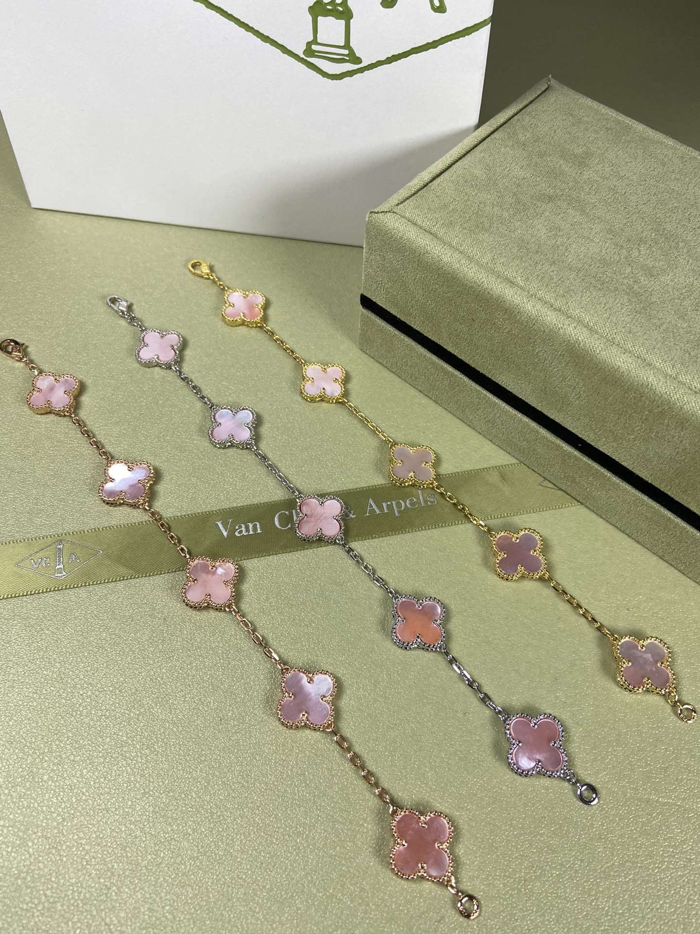 Van Cleef & Arpels four-leaf Pink mother-of-pearl clover bracelet