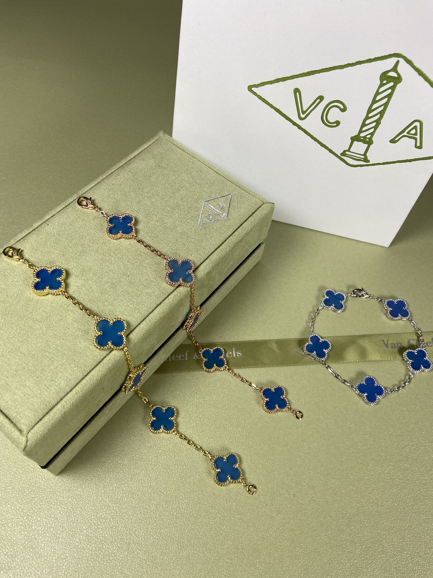 Van Cleef & Arpels blue chalcedony four-leaf clover bracelet