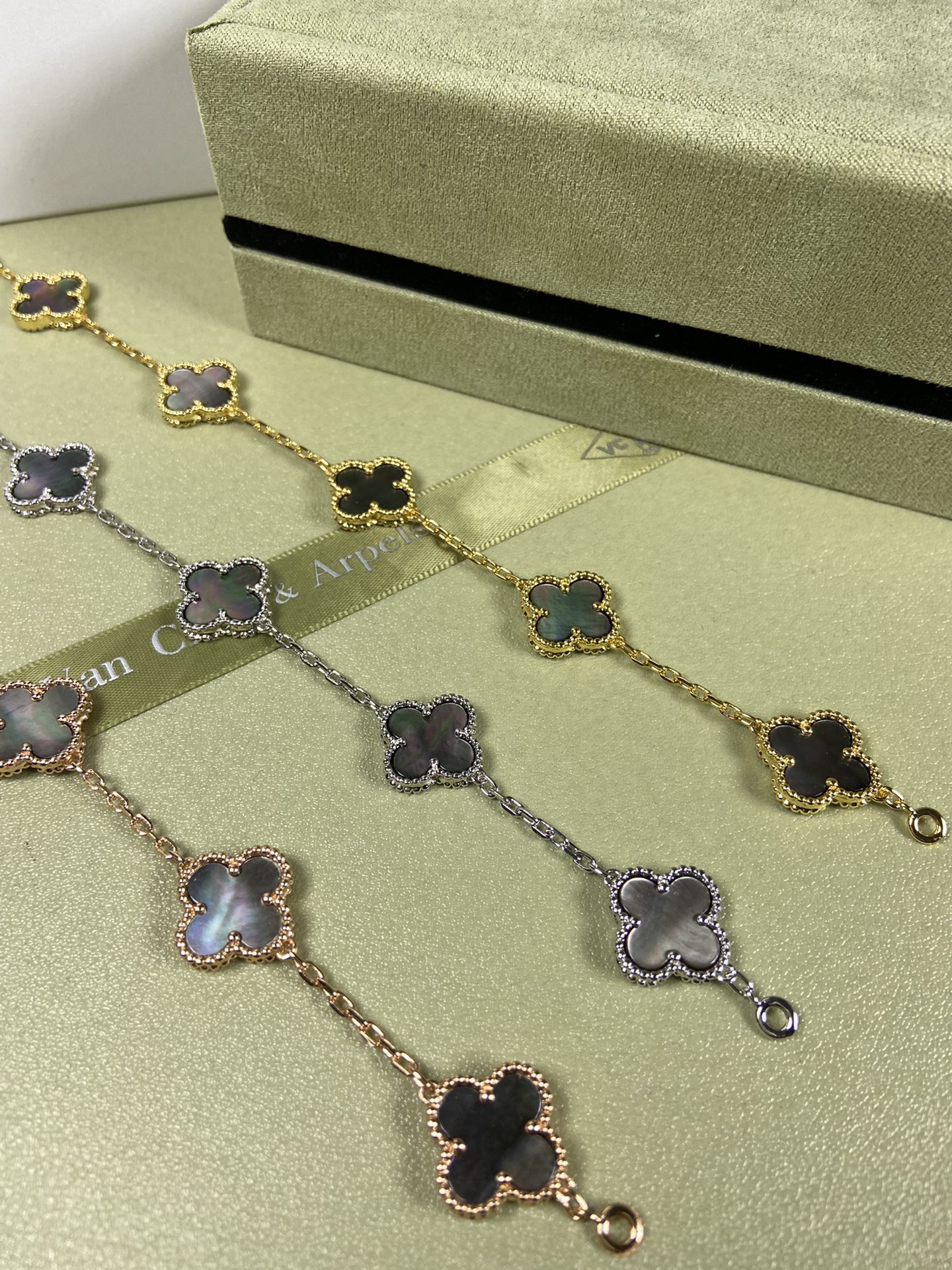 Van Cleef & Arpels grey mother-of-pearl four-leaf clover bracelet