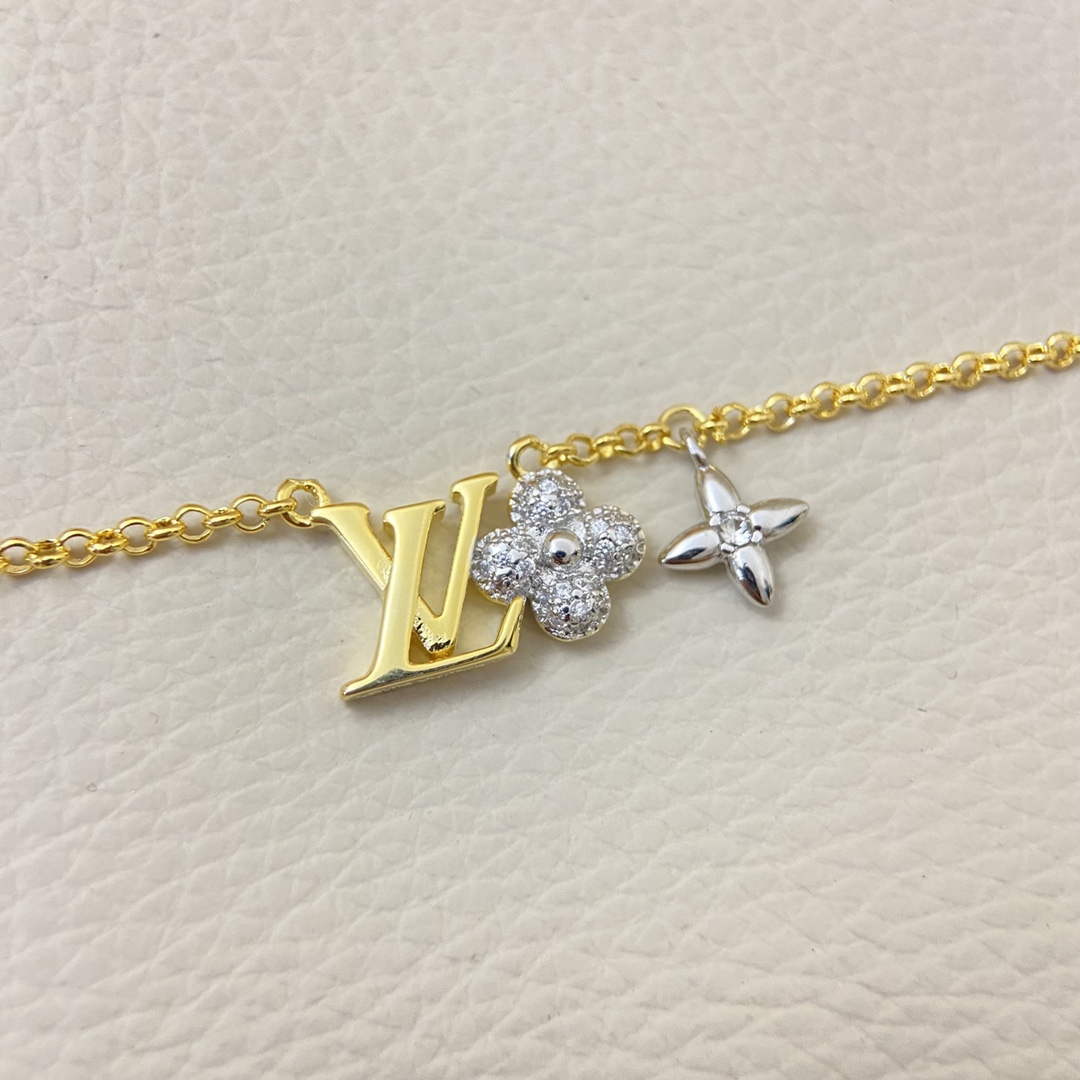 LV bracelet color split star letter bracelet