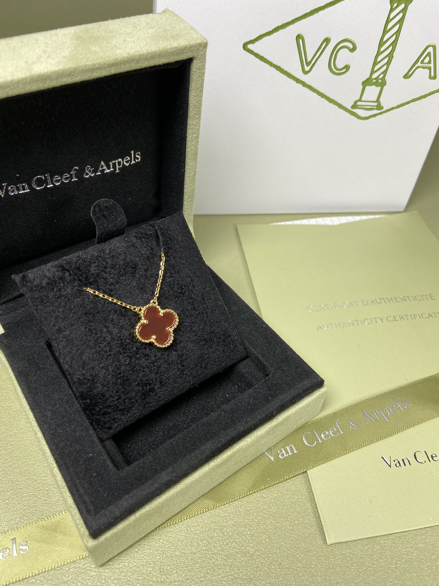 Van Cleef & Arpels carnelian four-leaf clover necklace