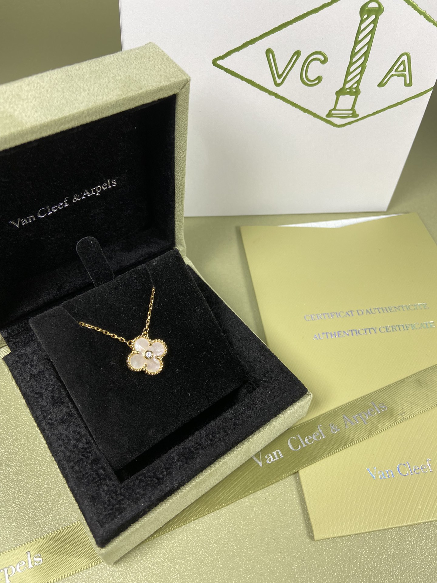 Van Cleef & Arpels white mother-of-pearl four-leaf clover necklace