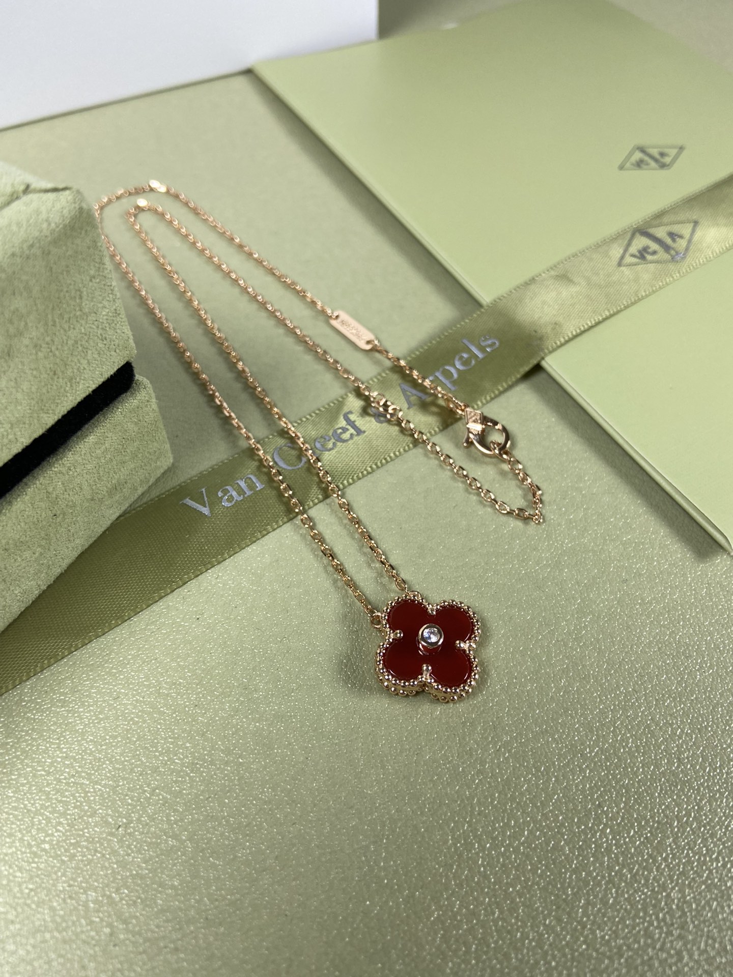 Van Cleef & Arpels carnelian four-leaf clover necklace