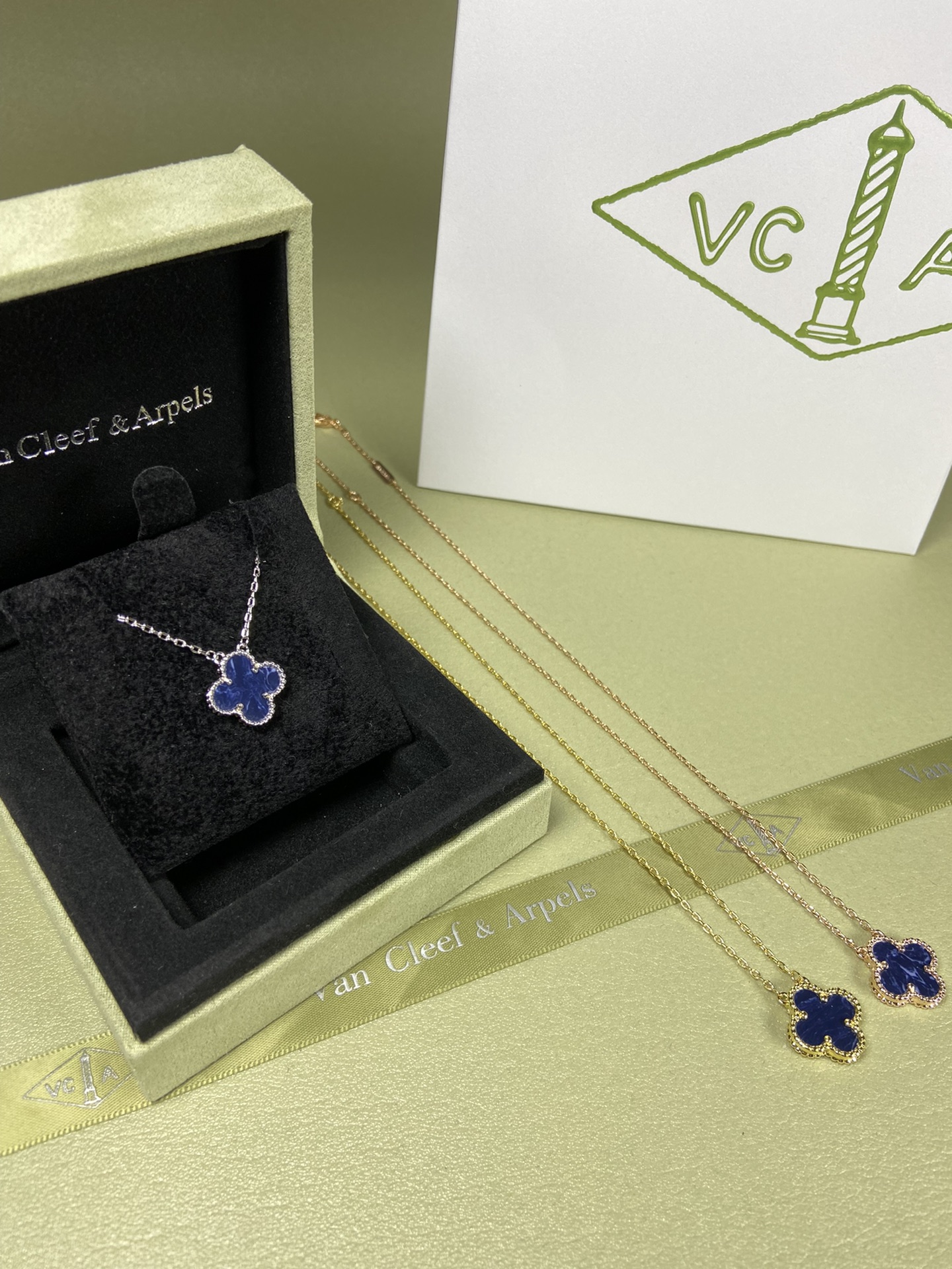 Van Cleef & Arpels Peter blue four-leaf clover necklace