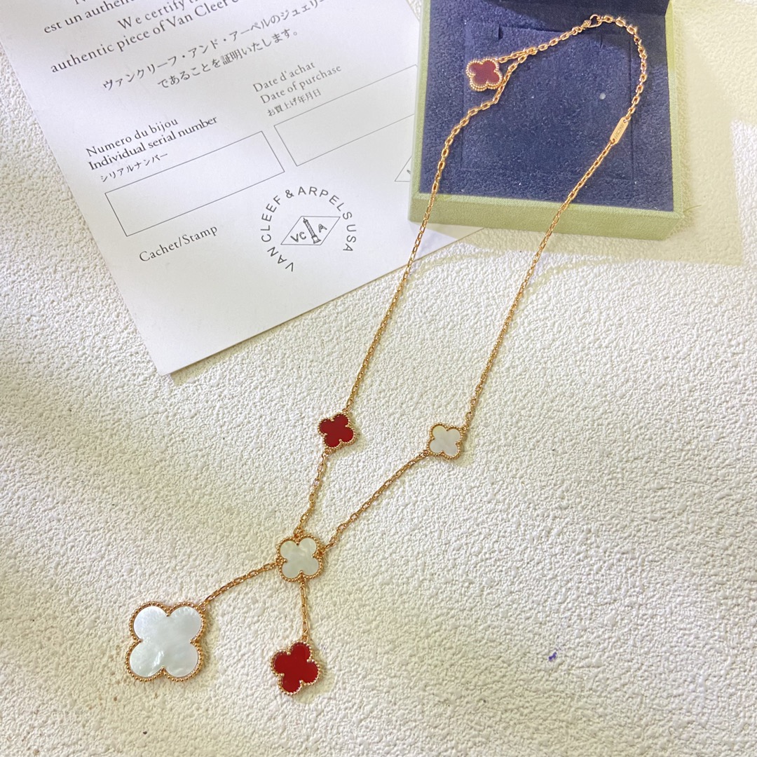 Van Cleef & Arpels 6 four-leaf clover necklace