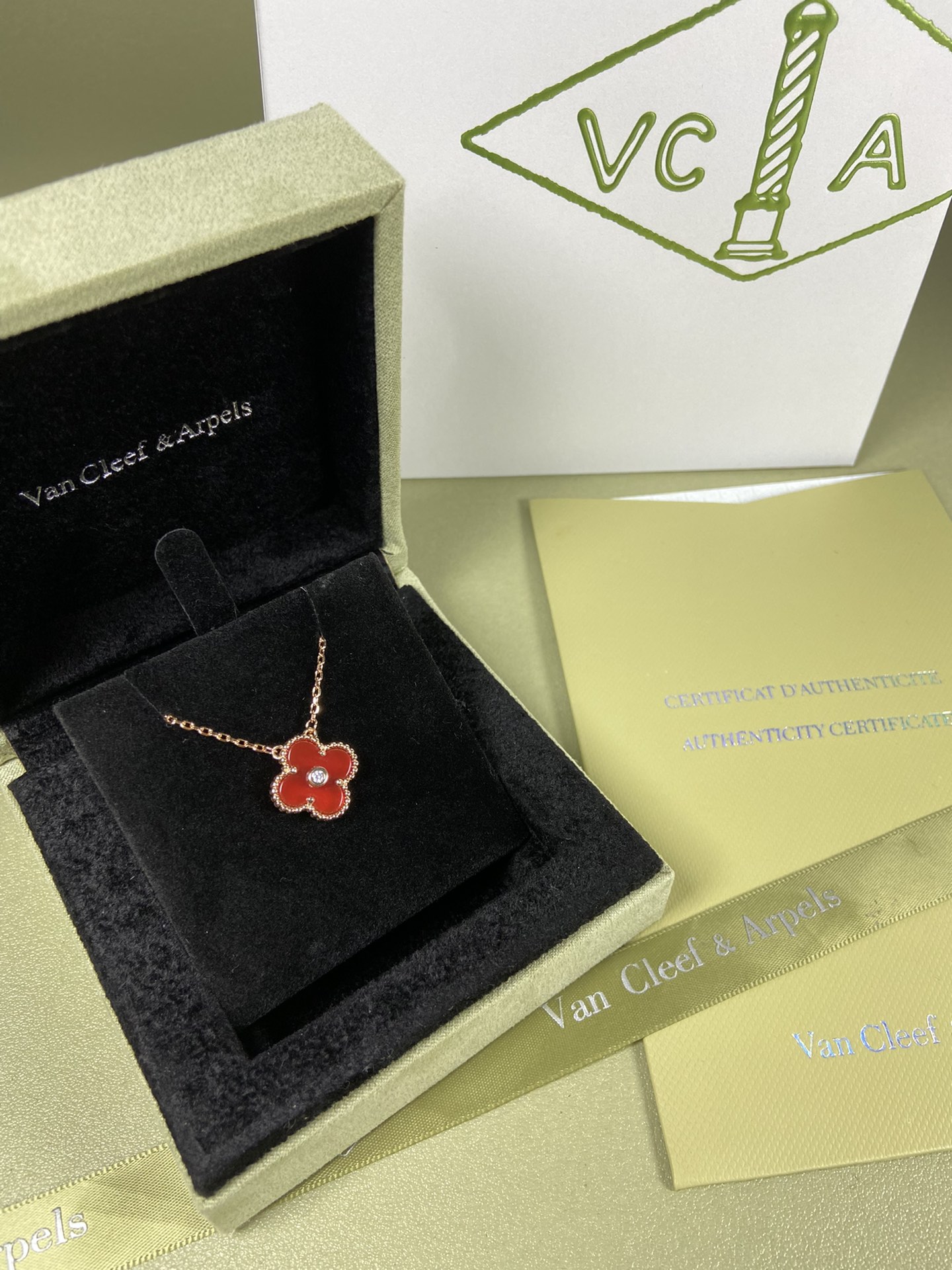 Van Cleef & Arpels carnelian four-leaf clover necklace