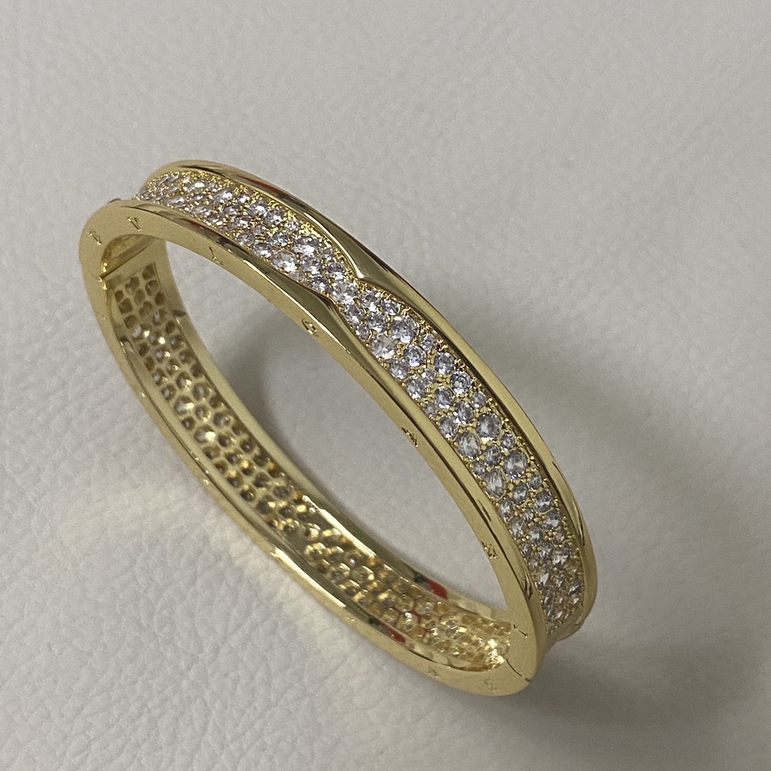 Bulgari bracelet New small waist bracelet