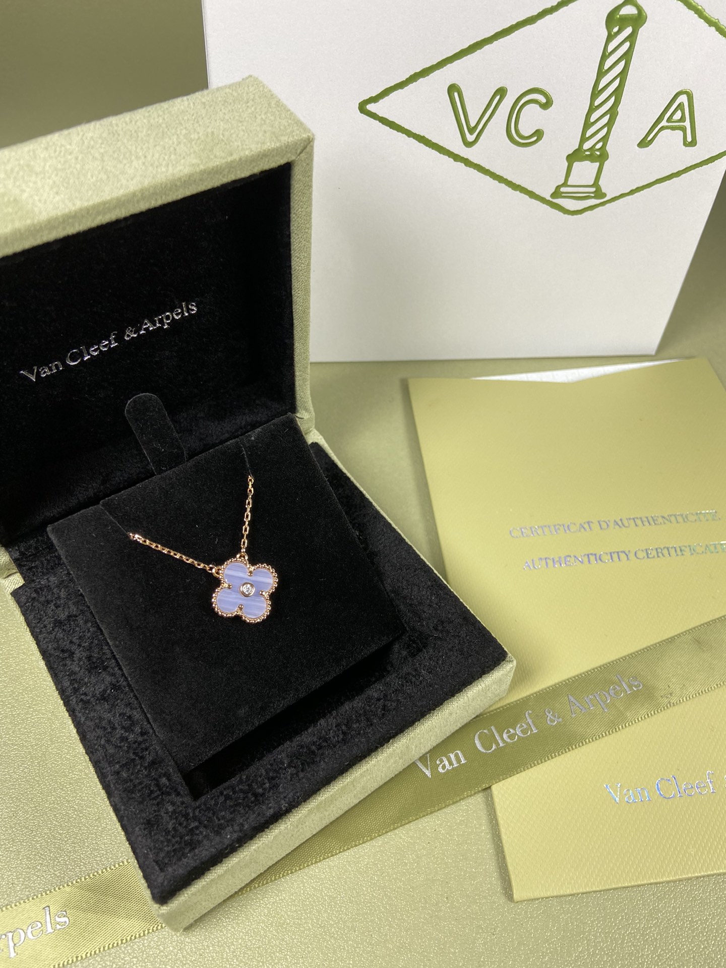 Van Cleef & Arpels purple chalcedony four-leaf clover necklace
