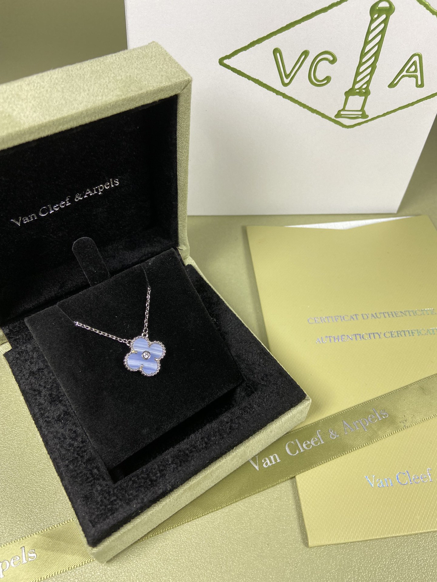 Van Cleef & Arpels purple chalcedony four-leaf clover necklace