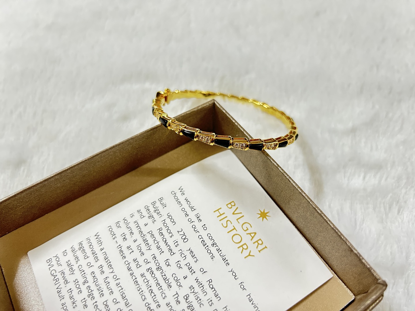 Bulgari bracelet BVL GARI black shellfish snake bracelet