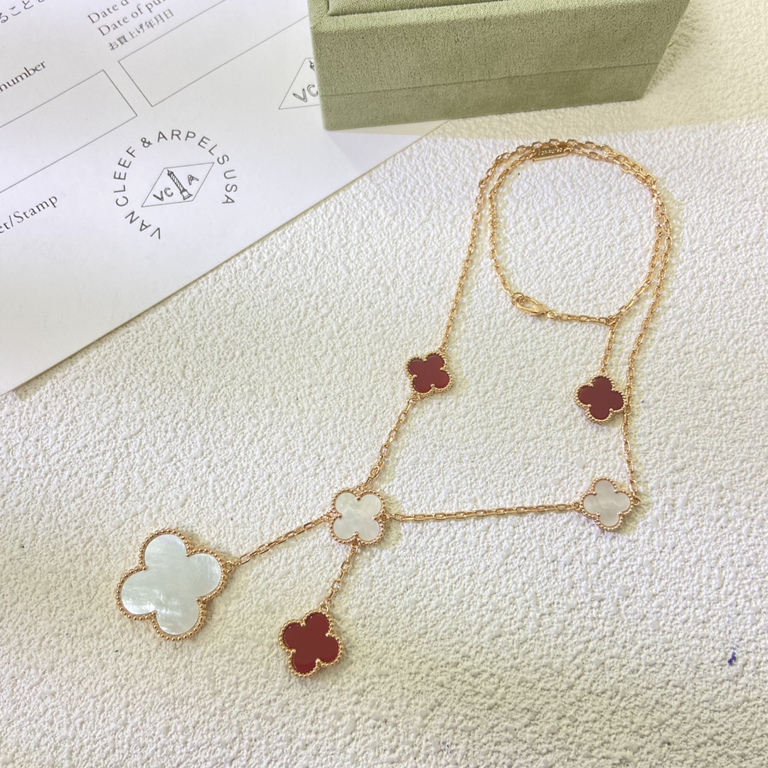 Van Cleef & Arpels 6 four-leaf clover necklace