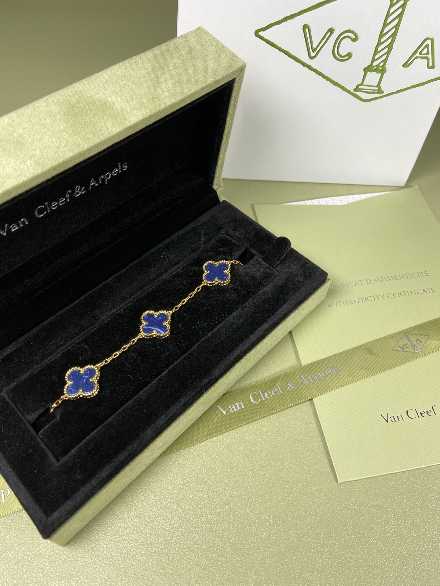 Van Cleef & Arpels Peter blue four-leaf clover bracelet