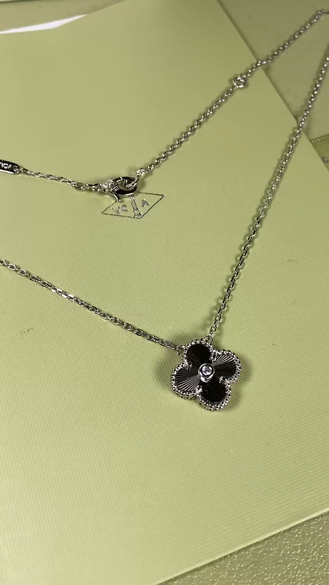 Van Cleef & Arpels laser clover necklace