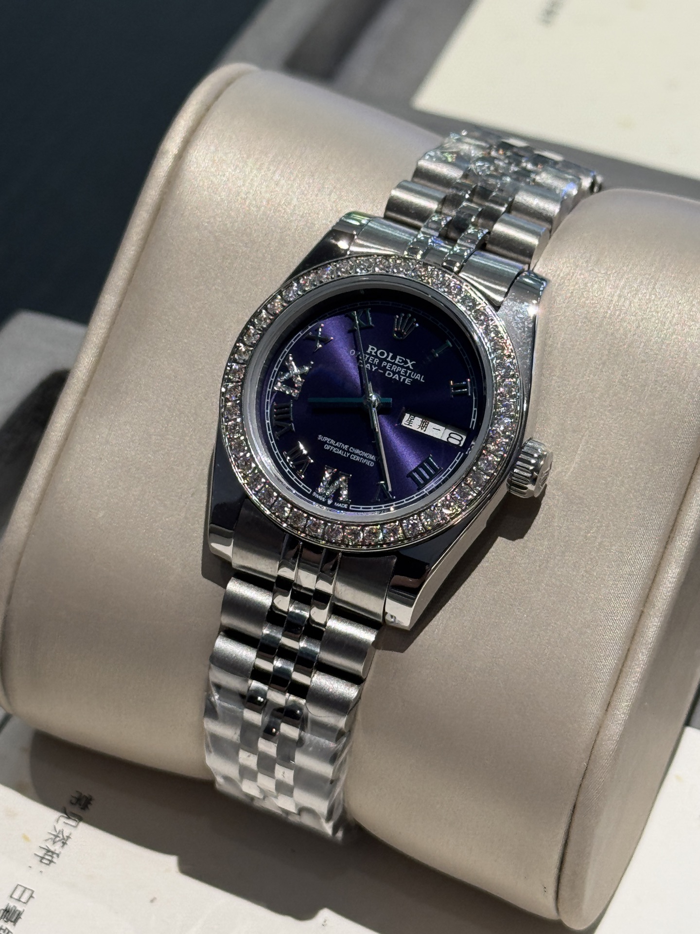 The Rolex Datejust classic women's solid steel with original press-buckle imported movement