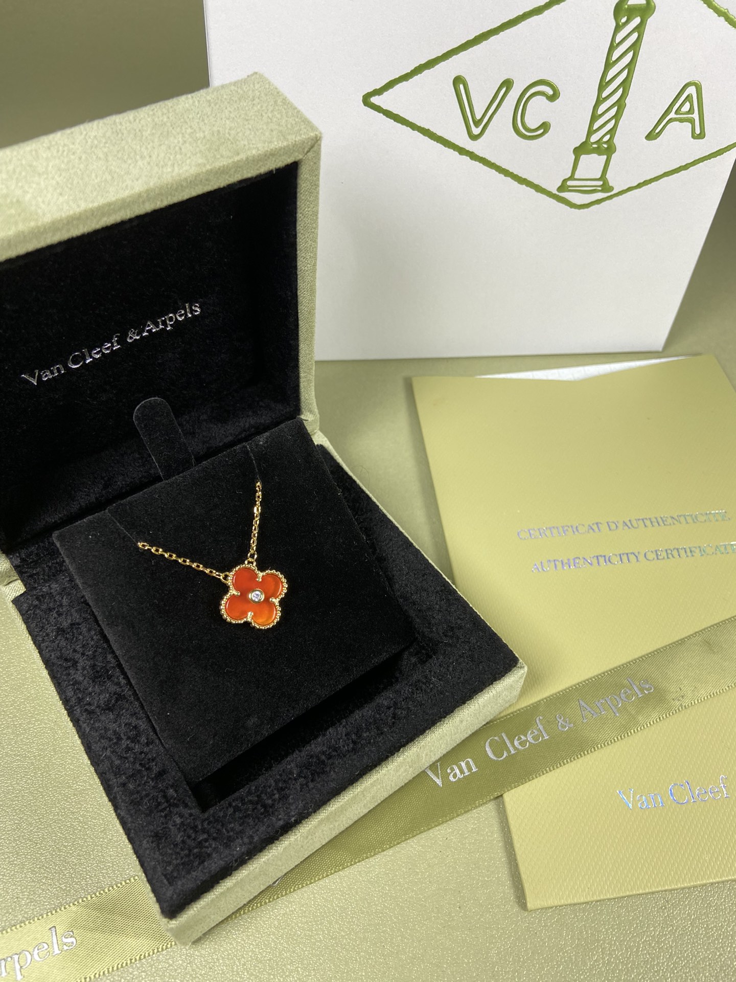 Van Cleef & Arpels carnelian four-leaf clover necklace