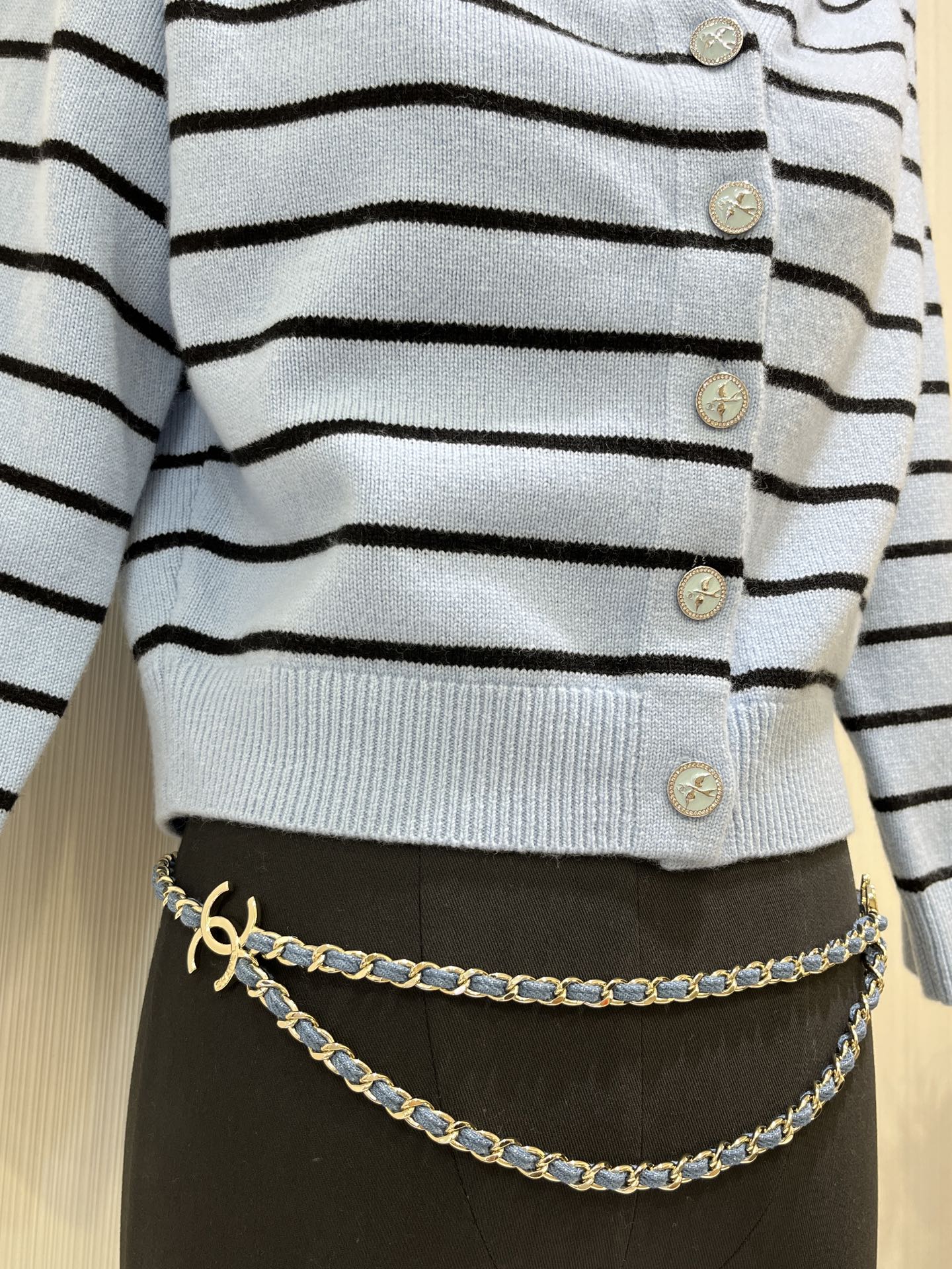 Chanel's popular waist chain sweater chain new light gold double C blue denim chain waist chain necklace dual-purpose model