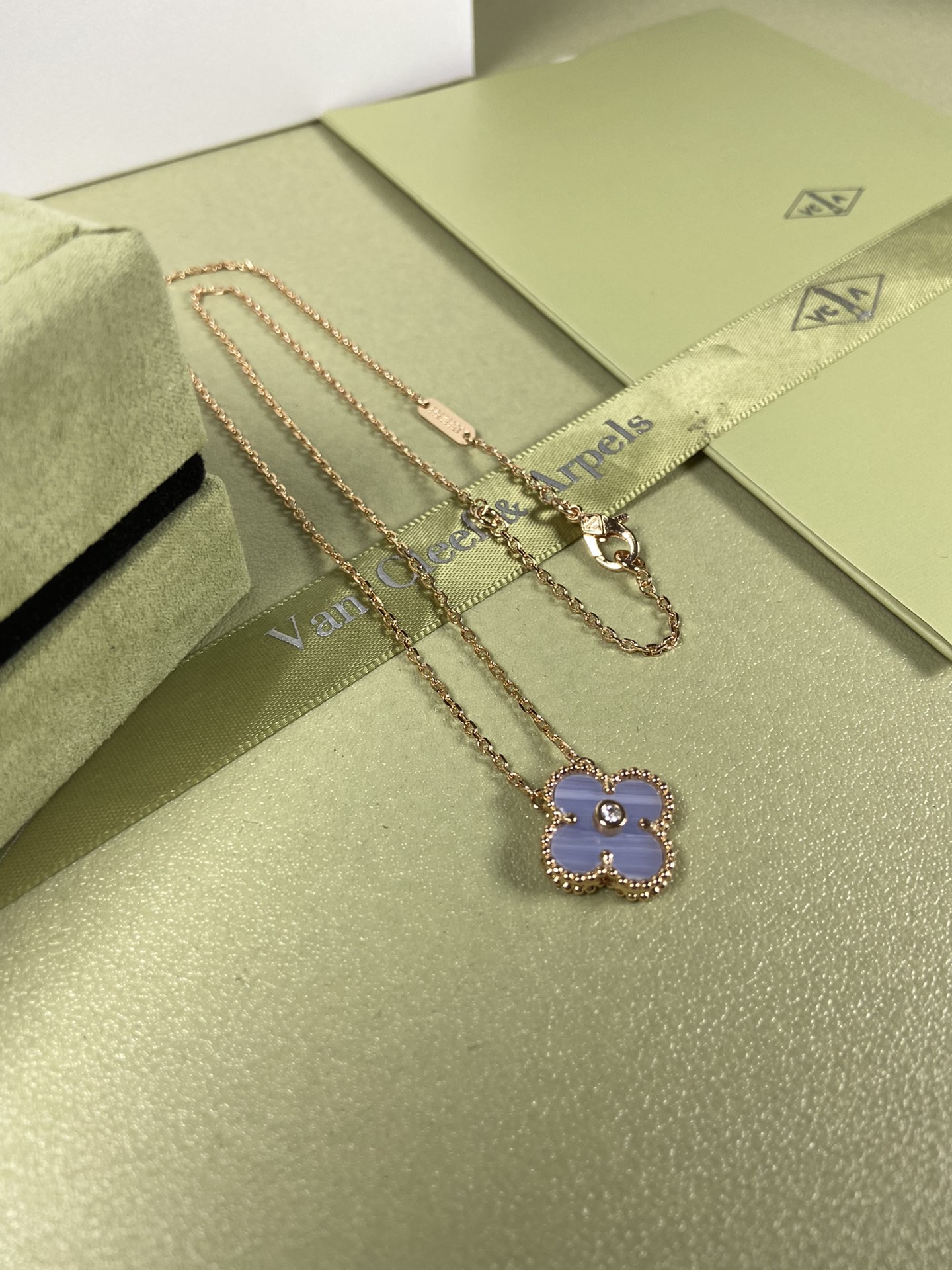 Van Cleef & Arpels purple chalcedony four-leaf clover necklace