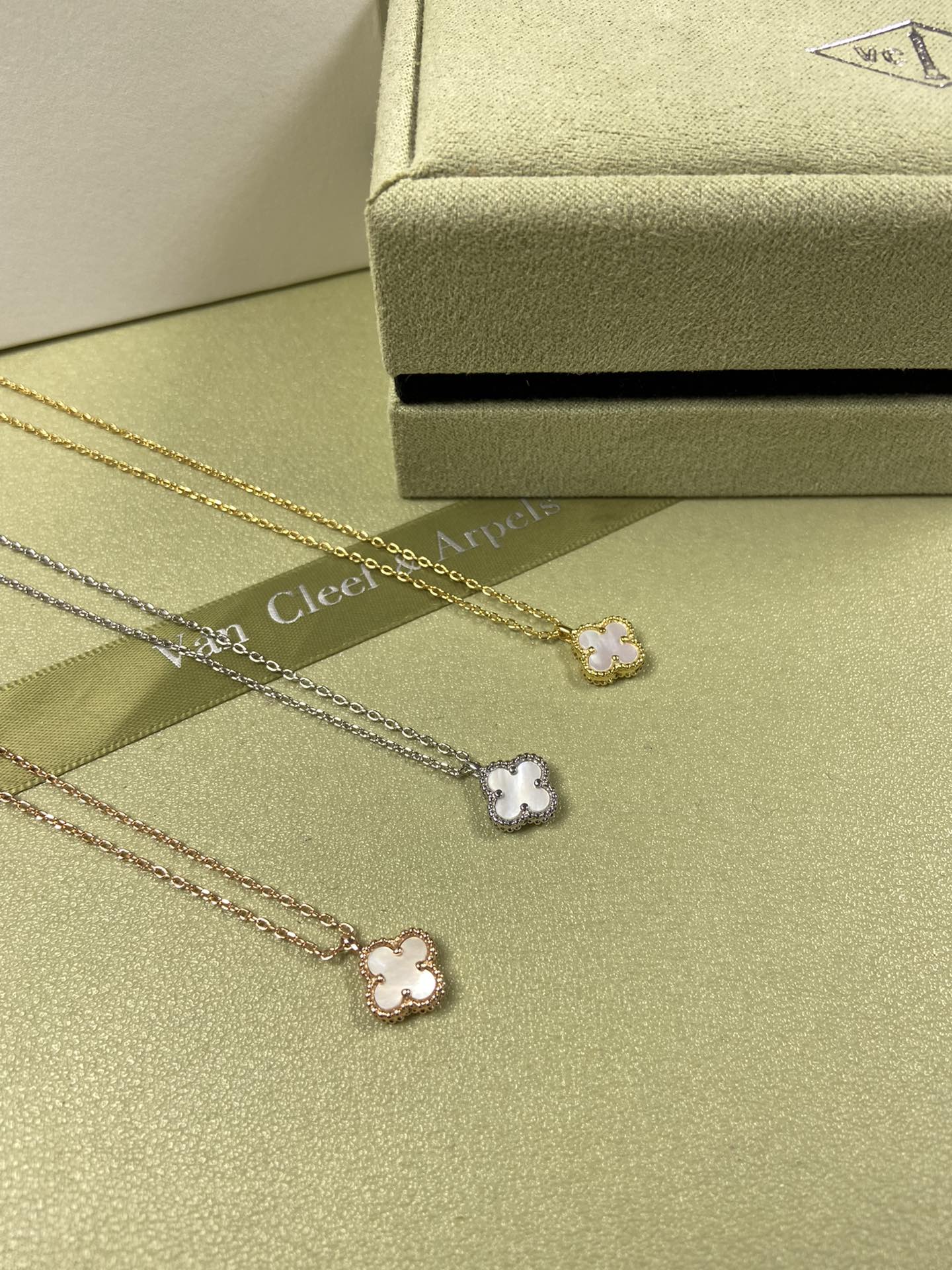 Van Cleef & Arpels mini white mother-of-pearl four-leaf clover necklace