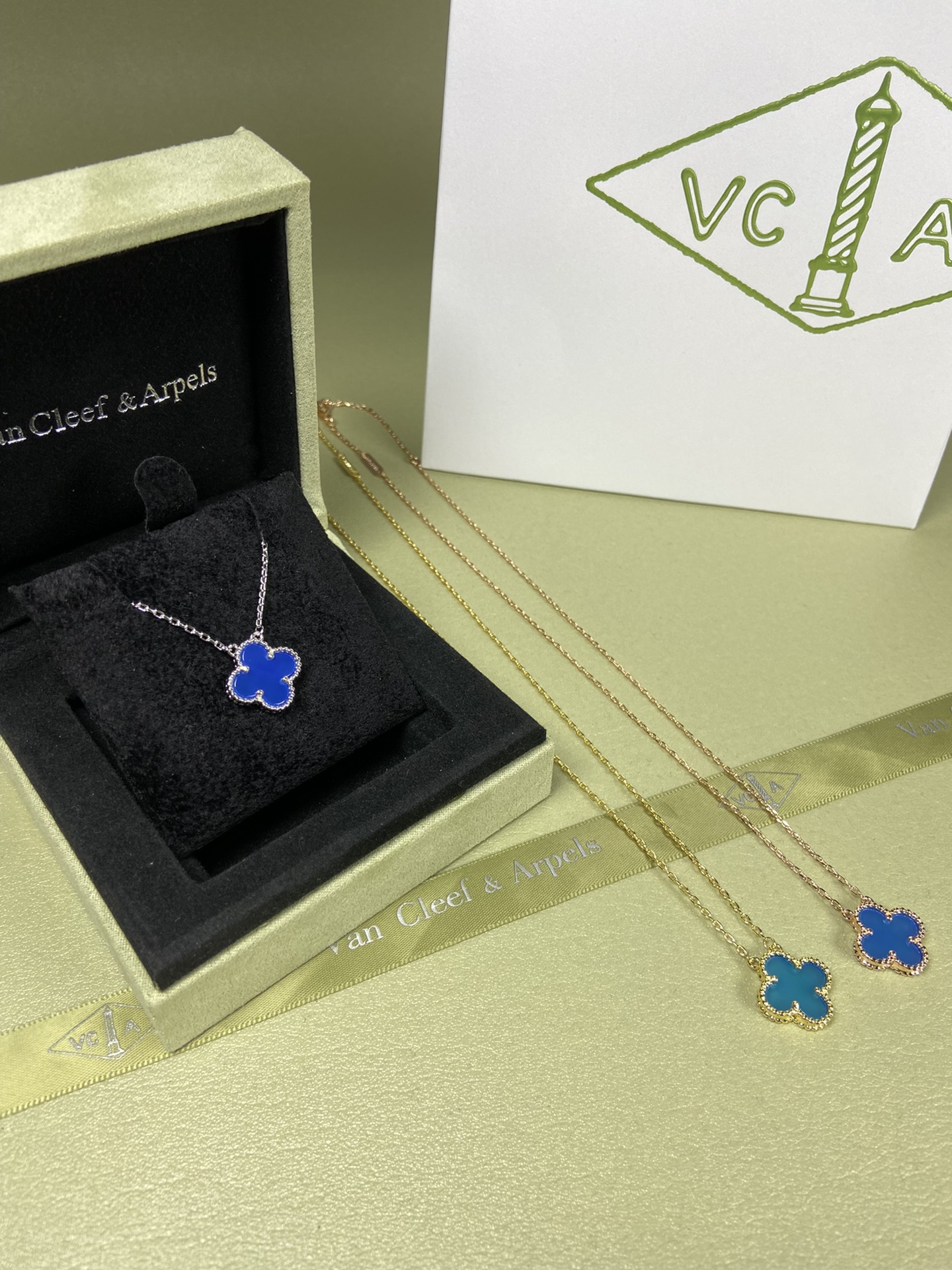 Van Cleef & Arpels blue chalcedony four-leaf clover necklace