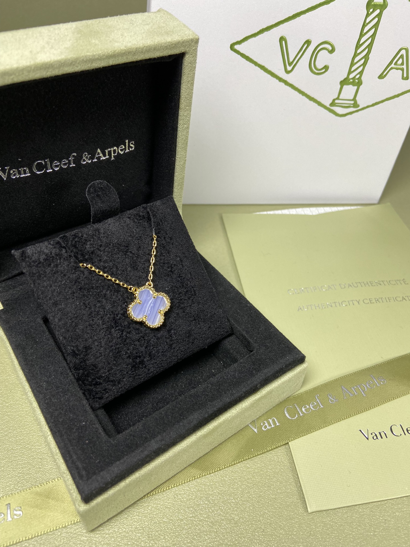 Van Cleef & Arpels purple chalcedony four-leaf clover necklace