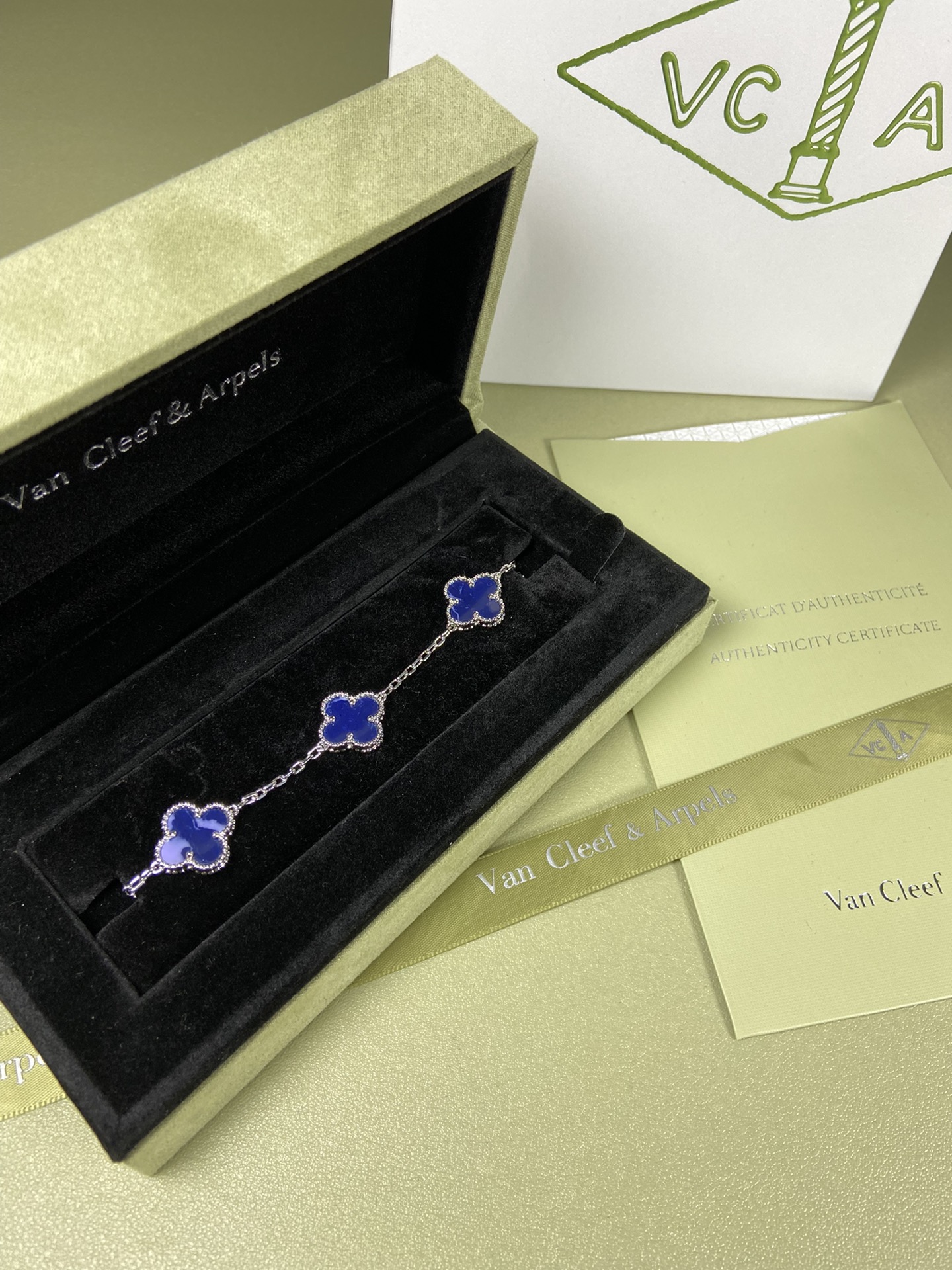 Van Cleef & Arpels Peter blue four-leaf clover bracelet