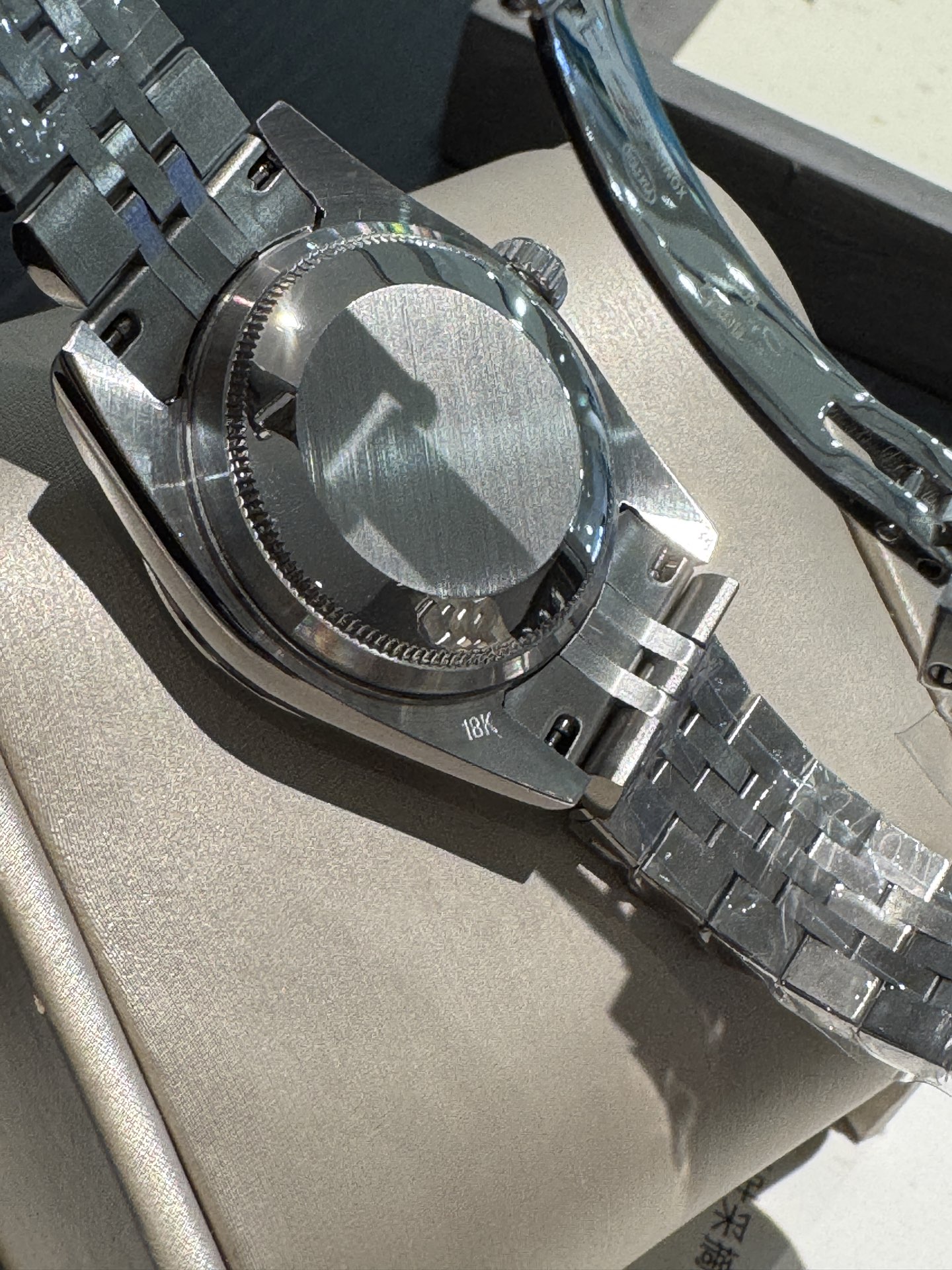 The Rolex Datejust classic women's solid steel with original press-buckle imported movement