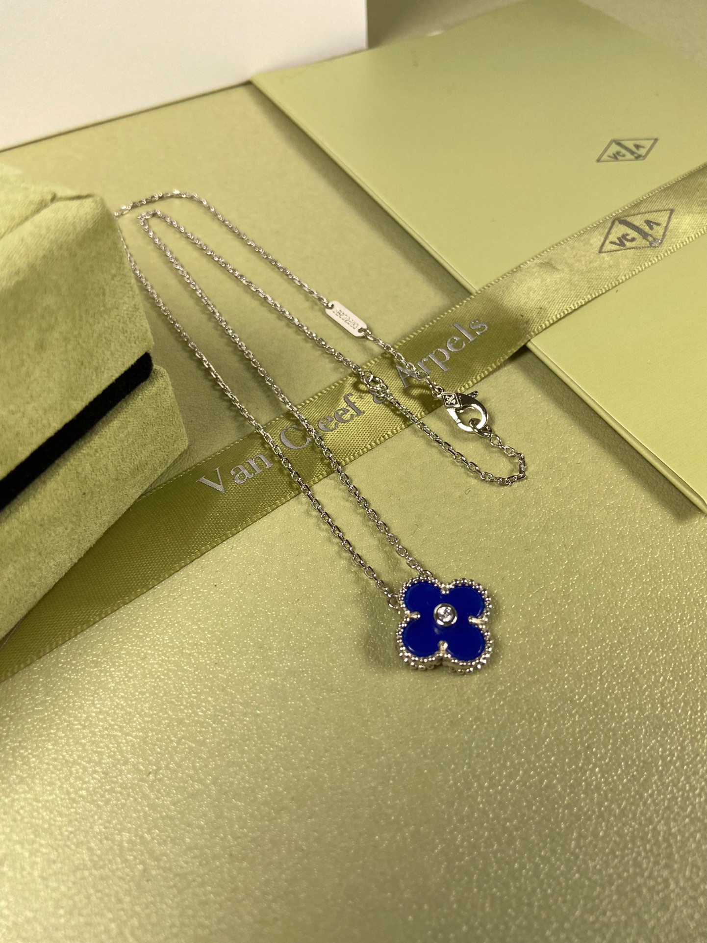 Van Cleef & Arpels blue chalcedony four-leaf clover necklace