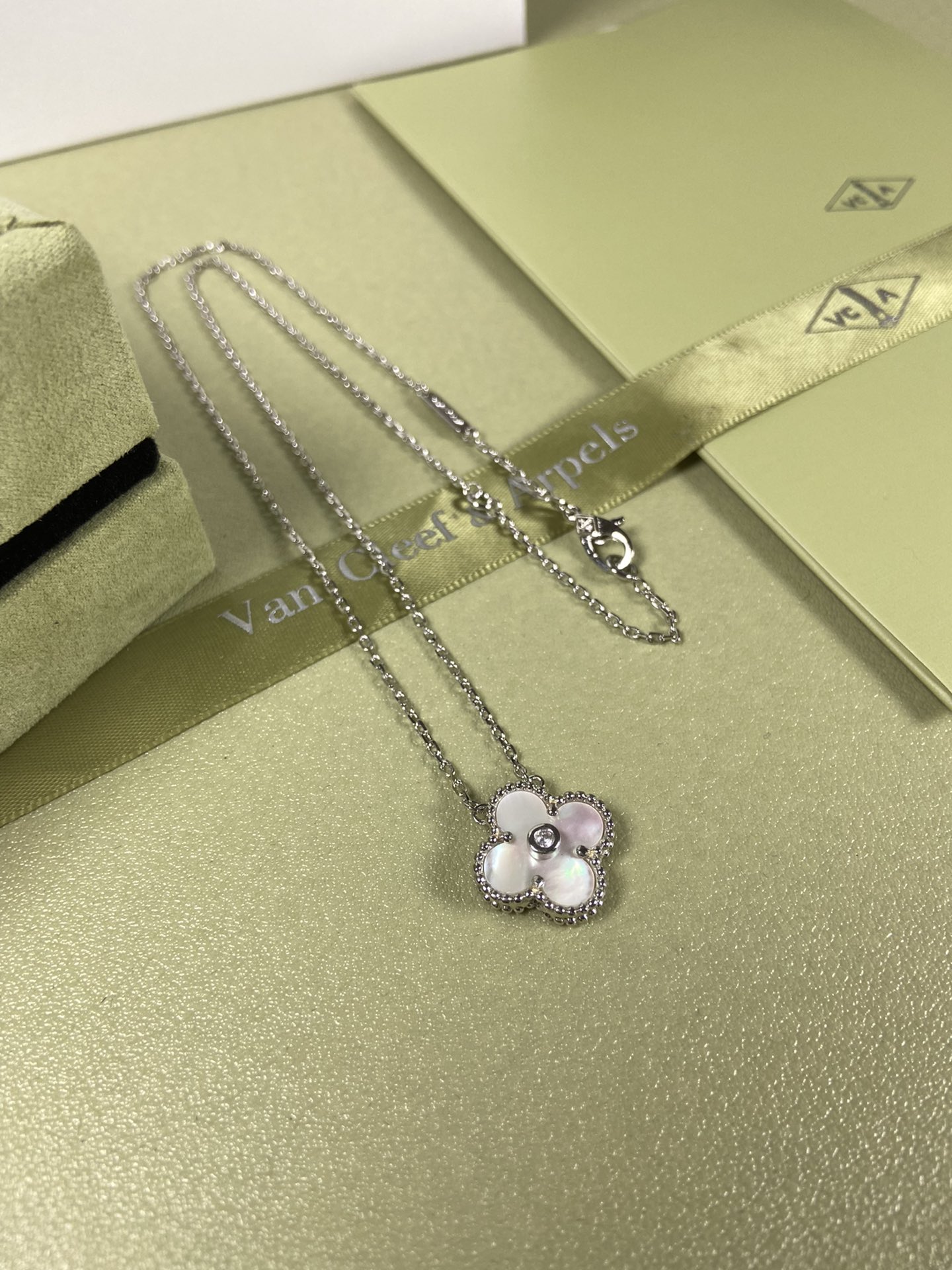 Van Cleef & Arpels white mother-of-pearl four-leaf clover necklace