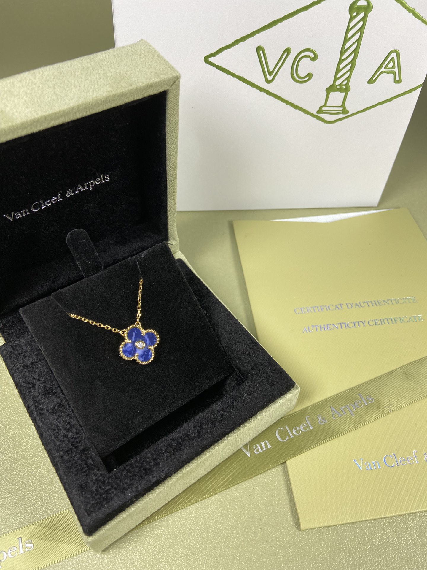 Van Cleef & Arpels Peter blue four-leaf clover necklace