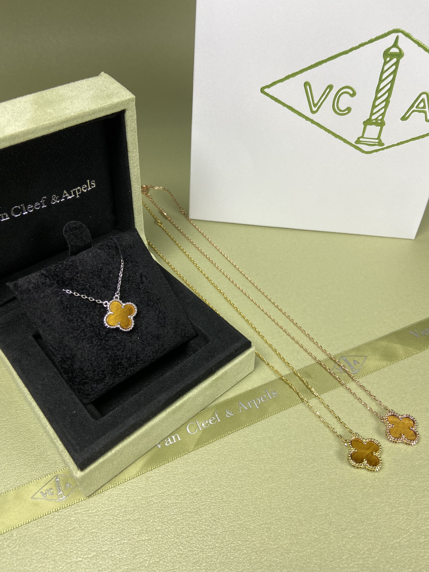 Van Cleef & Arpels tiger's eye four-leaf clover necklace